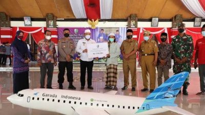 Viral Pemuda Santri Berhasil Membuat Pesawat Tiruan Garuda Indonesia