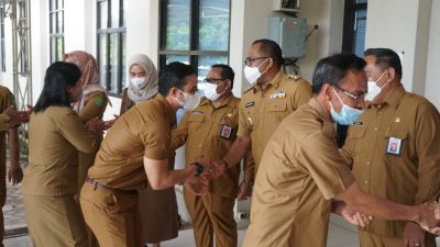 Hari Pertama Usai Libur Panjang, ASN dan TK2D Semangat Kembali Bekerja.