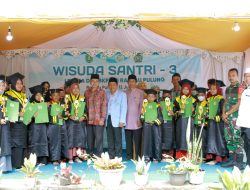 Joni Ketua DPRD Kutim Hadiri Wisuda Santri Ke-3 LPPTKA DPK BKPRMI di Rantau Pulung