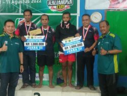 Wakil Ketua 2 DPRD Kutim H Arfan Menghadiri Malam Penutupan Sekaligus Final Kompetisi Badminton Ganda Veteran Putra Kalinusa Cup I Tahun 2022