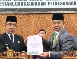 Terkait Tangapan Pemerintah Atas Pandangan Umum Fraksi Tentang Pertanggungjawaban APBD Tahun 2021, DPRD Kutim Kembali Gelar Paripurna Ke-17
