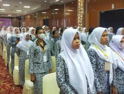 Dinkes Kutim Apresiasi Atas Dedikaai Bidan Kutim Sebagai Garda Terdepan Pelayanan Kesehatan Ibu dan Anak