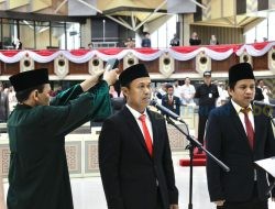 Gelar Rapat Paripurna, DPRD Kaltim Lantik Dua Anggota Jadi PAW