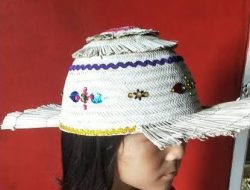 Bukan Sekadar Penutup Kepala: Pesona Topi Kayan, Karya Seni Dayak Pedalaman Kutai Timur