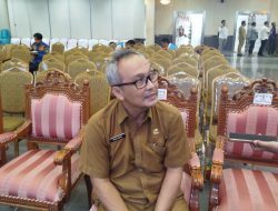 Kominfo Kutim Perluas Konektivitas Pelayanan Dasar melalui Pemasangan Jaringan di Fasilitas Umum